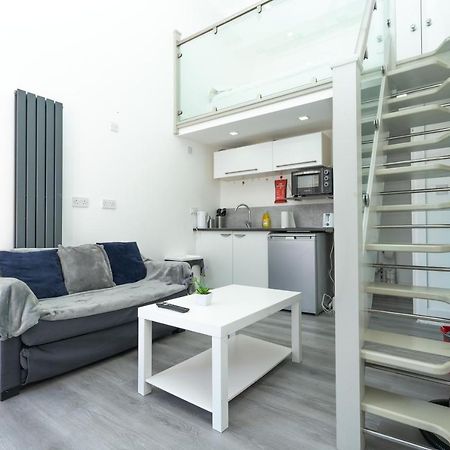 Modern & Stylish Studio In Reading Centre 아파트 외부 사진
